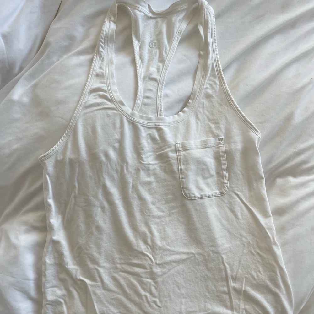 White lululemon workout top. size 2. racerback tank.